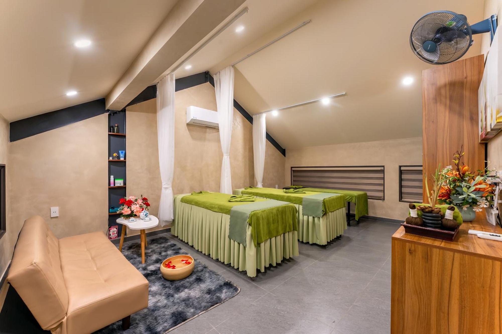 The Linh Seaside Villa 호이안 외부 사진